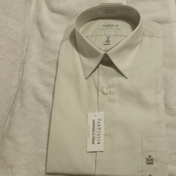 Van Heusen | Shirts | Van Heusen Dress Shirt 6 3233 Ivory Color | Poshmark